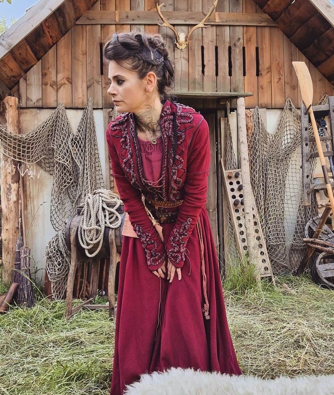 Joyce Ilgのインスタグラム：「Heute beim Dreh! Mehr dazu seht ihr in meiner Story. Ich liebe den Look. Was sagt ihr? ❤💕」