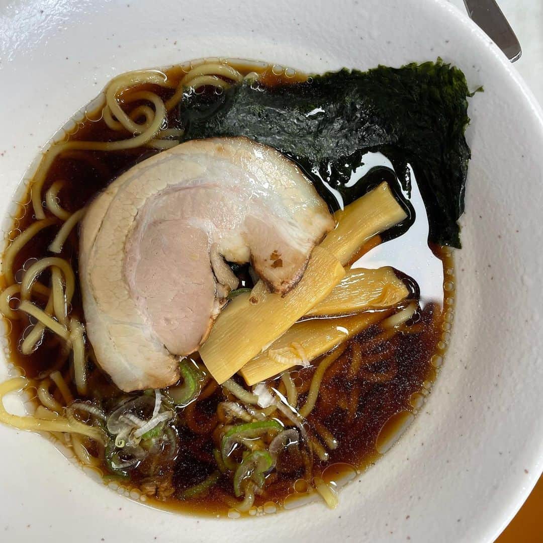 河野太郎さんのインスタグラム写真 - (河野太郎Instagram)「Black ramen of Toyama for lunch.」6月17日 19時47分 - konotarogomame