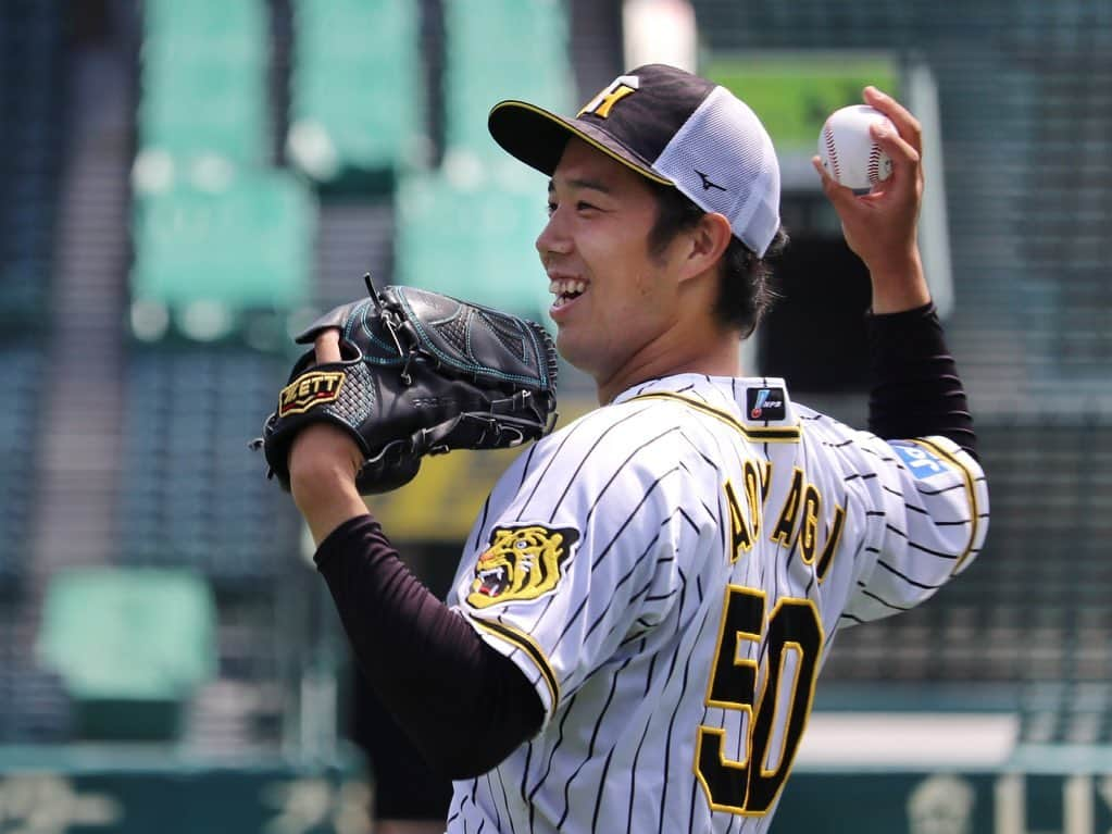 阪神タイガースさんのインスタグラム写真 - (阪神タイガースInstagram)「チームは今日も、甲子園球場で全体練習を行いました！  #梅野隆太郎 選手#青柳晃洋 選手#岩貞祐太 選手#植田海 選手#佐藤輝明 選手 #阪神タイガース #挑超頂」6月17日 13時22分 - hanshintigers_official