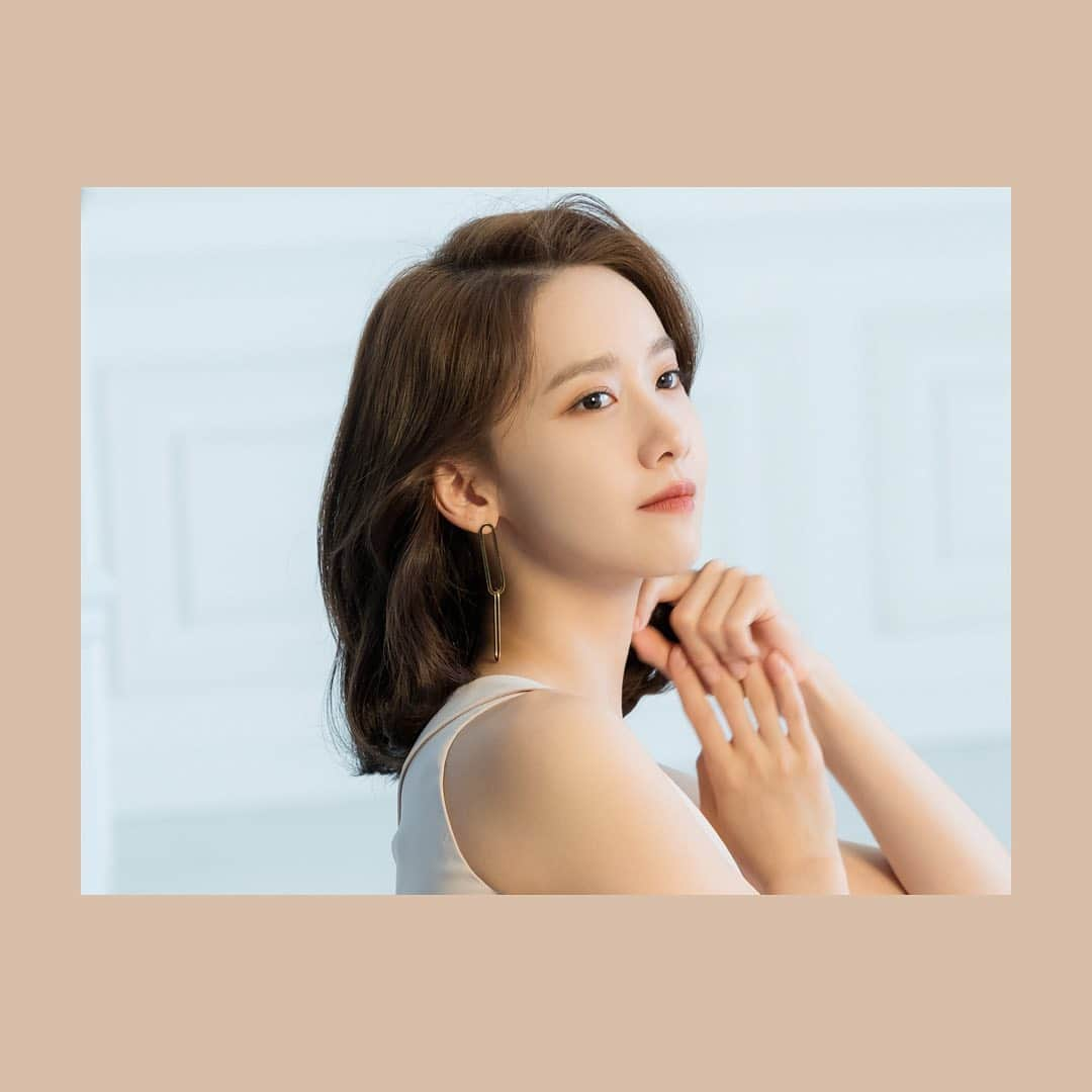 ユナさんのインスタグラム写真 - (ユナInstagram)「_ 에스티로더 광고 촬영 비하인드💖  #임윤아 #LIMYOONA #limyoona__official #융스타그램 #에스티로더」6月17日 18時03分 - limyoona__official