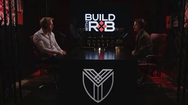 ロブ・ディアデックのインスタグラム：「🏆🍷It’s exit trophies and liquidity vintages on today’s episode of #BuildwithRob. I sat down with Ryan Wenger(@wengstarr) and discussed the wild journey of @dyrdekmachine portfolio company Whereto. There is no doubt Ryan’s will and the right capital partners at the right time was a key to not only the survival, but ultimately the acquisition. [Link in Bio] After listening to the episode, checkout the blog Ryan wrote about the lessons he learned at www.ryanwenger.com」