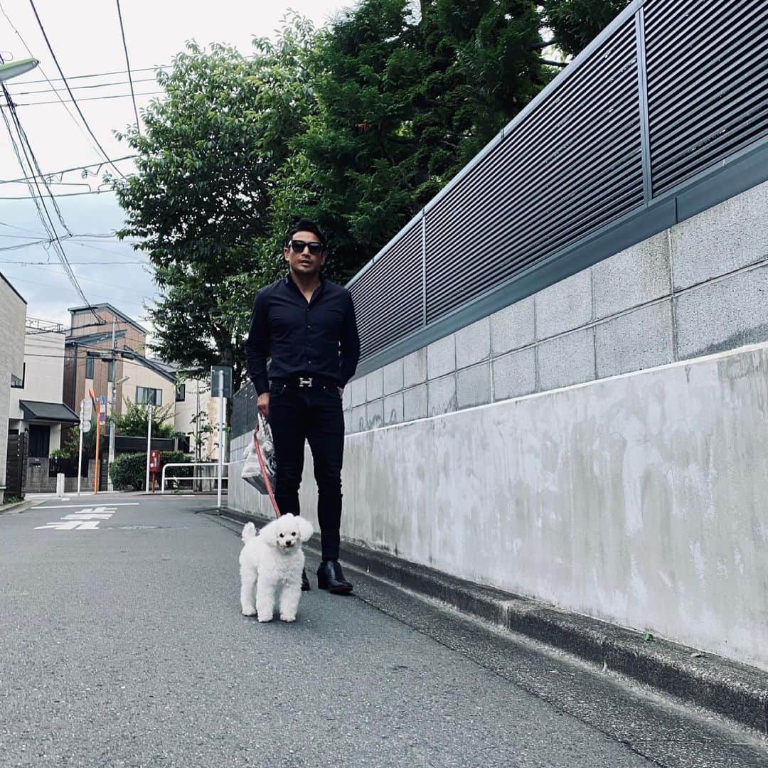 魔裟斗さんのインスタグラム写真 - (魔裟斗Instagram)「梅雨の合間の散歩！ （マスクは写真の時だけ外してます） #魔裟斗」6月17日 21時20分 - masato.official