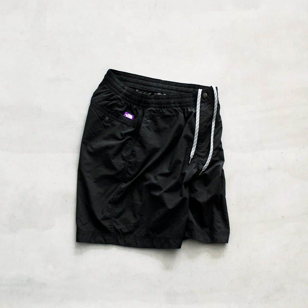 wonder_mountain_irieさんのインスタグラム写真 - (wonder_mountain_irieInstagram)「_ THE NORTH FACE PURPLE LABEL  -ザ ノース フェイス パープル レーベル- "Mountain Field Shorts" ￥14,300- _ 〈online store / @digital_mountain〉 https://www.digital-mountain.net/shopdetail/00000013185/ _ 【オンラインストア#DigitalMountain へのご注文】 *24時間受付 *14時までのご注文で即日発送 *1万円以上ご購入で送料無料 tel：084-973-8204 _ We can send your order overseas. Accepted payment method is by PayPal or credit card only. (AMEX is not accepted)  Ordering procedure details can be found here. >>http://www.digital-mountain.net/html/page56.html  _ #nanamica #THENORTHFACEPURPLELABEL #TNF #THENORTHFACE #ナナミカ #ザノースフェイスパープルレーベル _ 本店：#WonderMountain  blog>> http://wm.digital-mountain.info _ 〒720-0044  広島県福山市笠岡町4-18  JR 「#福山駅」より徒歩10分 #ワンダーマウンテン #japan #hiroshima #福山 #福山市 #尾道 #倉敷 #鞆の浦 近く _ WOMEN/GOODS： @hacbywondermountain _」6月17日 21時31分 - wonder_mountain_