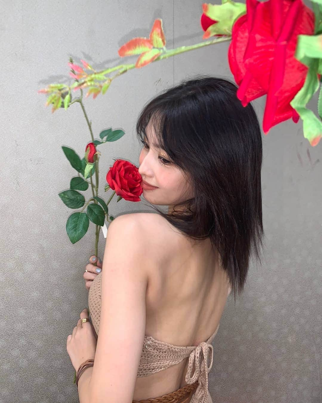 TWICEさんのインスタグラム写真 - (TWICEInstagram)「오늘 엠카 1위 너무 고마워요🍻🌹」6月17日 21時57分 - twicetagram