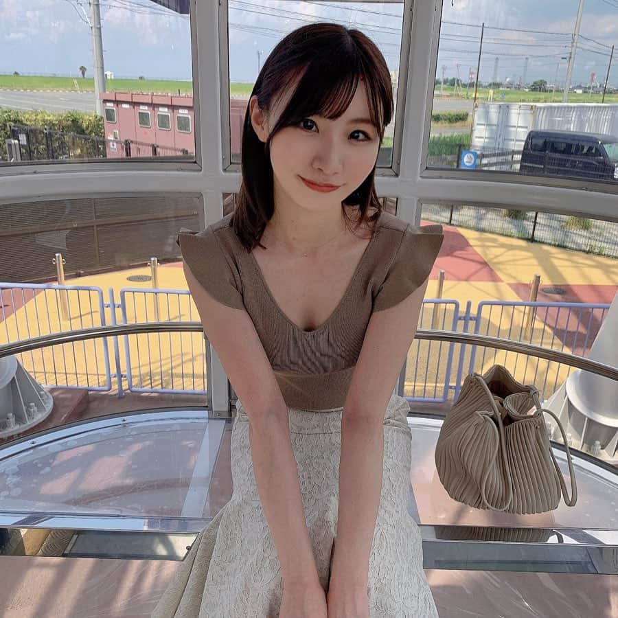 Niaさんのインスタグラム写真 - (NiaInstagram)「🎡✨ #伊東める#伊東愛瑠#AV
