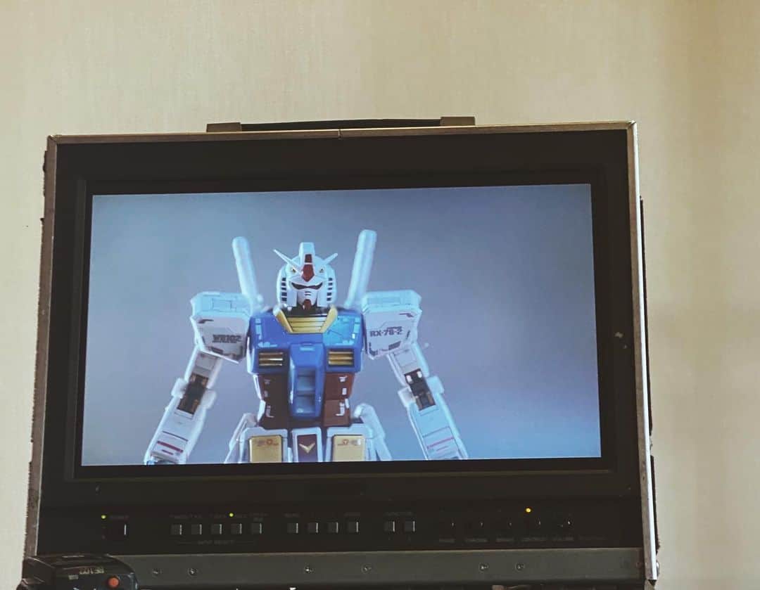 中尾百合音のインスタグラム：「『ガンダムビルドリアル』 BS11にて、本日6月18日より毎週金曜夜7時より放送開始です‼︎ ⁡ BANDAICHANNELで先まで見たよ〜という方も まだ見てないよ〜という方も 是非是非チェックよろしくお願いします🤤 ⁡ ⁡ #ガンダムビルドリアル #gundambuildreal #ガンプラ #gunpla #bs11」