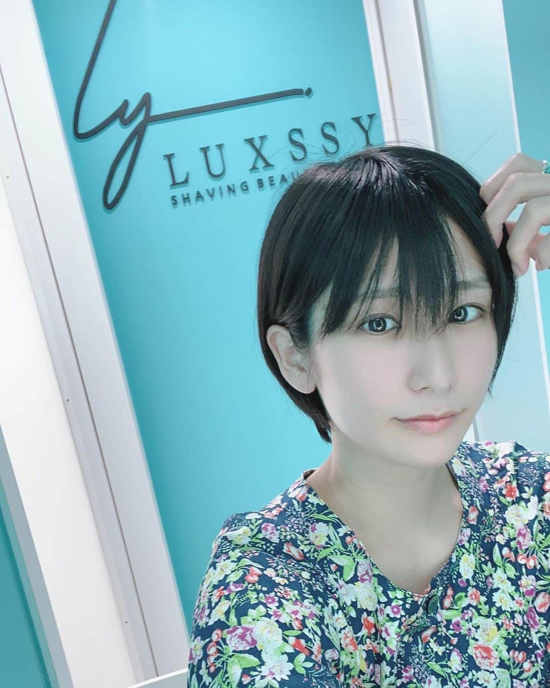 来栖うさこさんのインスタグラム写真 - (来栖うさこInstagram)「【PR】  待ちに待った(*´ー｀*) 『luxssy』オープン‼️🌈  北千住徒歩４分の、 シェービングエステサロン‼️  撮影前にめっちゃお世話になってる… 新店嬉しい😢✨✨✨✨✨✨  メニュー内容は、  ◉フェイスシェービング ◉小鼻吸引＋洗浄ブラシ ◉高保湿パック ◉ドライスパ ◉うなじシェービング  この内容がうさこのインスタ見たで 🔥🔥2,750円🔥🔥  安すぎてびびる。マジで😭しゅごい  産毛がなくなると肌が明るくなるし、 光当てる撮影の時マジでつるつるで 盛れます。実体験…╰(*´︶`*)╯  うさこはDVD撮影前に必ず行く‼️ が、撮影ないときも行く‼️🤘✨  #来栖うさこ #シェービングエステサロン #シェービング #pr #北千住 #luxssy」6月18日 13時17分 - kurusu_usako