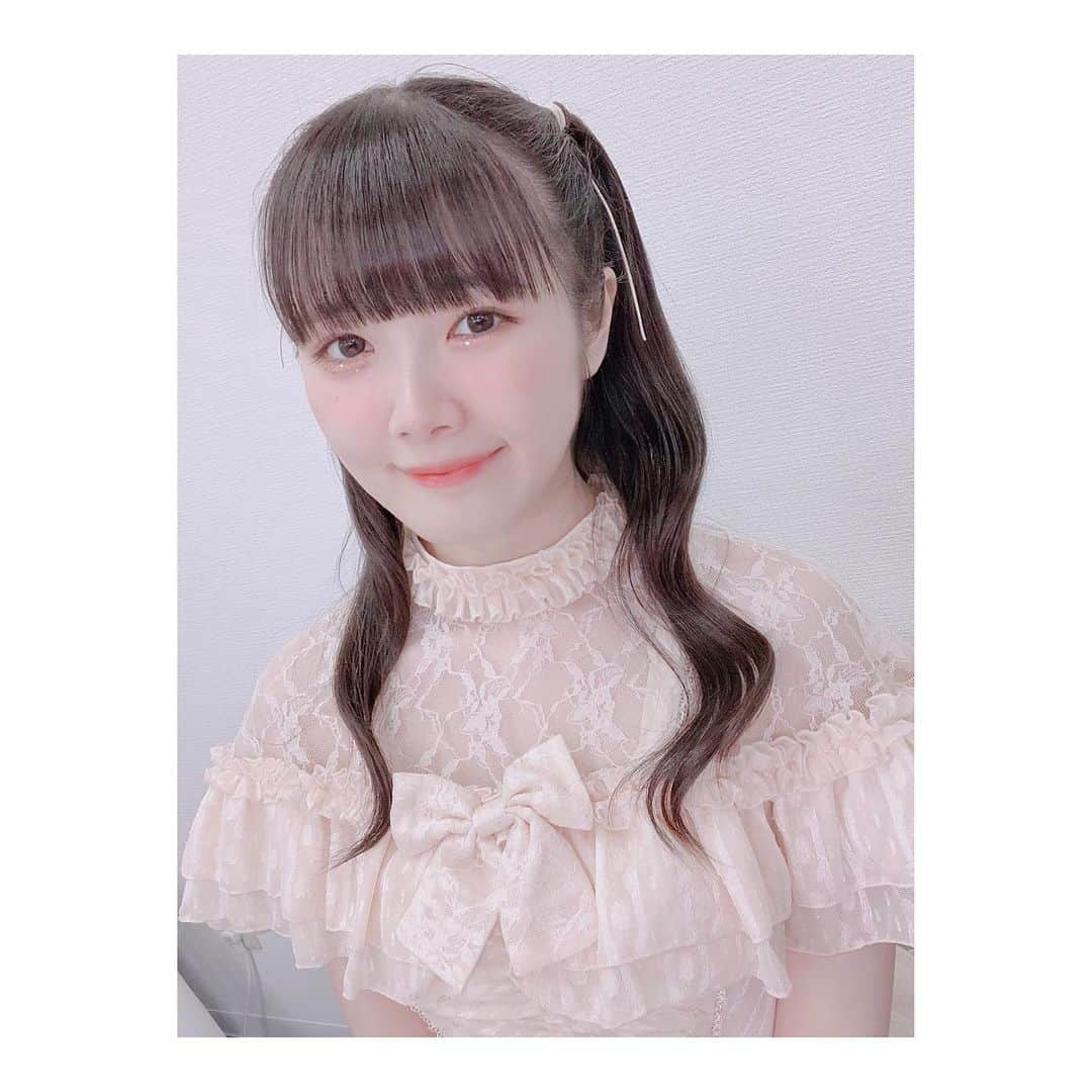 高橋麻里さんのインスタグラム写真 - (高橋麻里Instagram)「. 目元にきらきらきらつけると テンションがあがります💍💍 . . 最近髪伸びてきたなぁ、、、！！ . . .」6月18日 14時00分 - takahashimari15