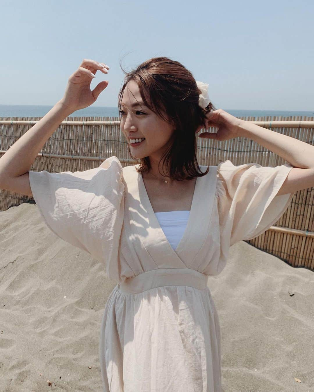 志田友美（ゆうみん）さんのインスタグラム写真 - (志田友美（ゆうみん）Instagram)「🌻🌻🌻  紫外線浴びすぎてお肌が悲鳴あげてたので😮‍💨 @dahliagsc にて#トリニティプラス を受けてきたよ🌵✨  そばかすや赤みに効くみたいだから定期的に続けていく☀︎  #ダリア銀座スキンクリニック #ダリア銀座」6月18日 12時01分 - yuumi_shida