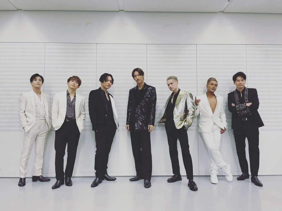 山下健二郎さんのインスタグラム写真 - (山下健二郎Instagram)「✨✨✨🤙 TONIGHT🙏✨ #musicstation」6月18日 22時40分 - 3jsb_kenjiro_official