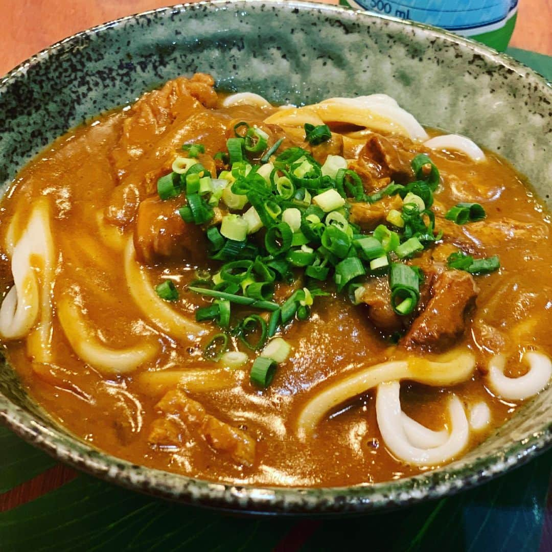 金村義明さんのインスタグラム写真 - (金村義明Instagram)「長い1日！ 浪花そばにし家のカレーうどん」6月18日 22時47分 - yoshiaki_kanemura