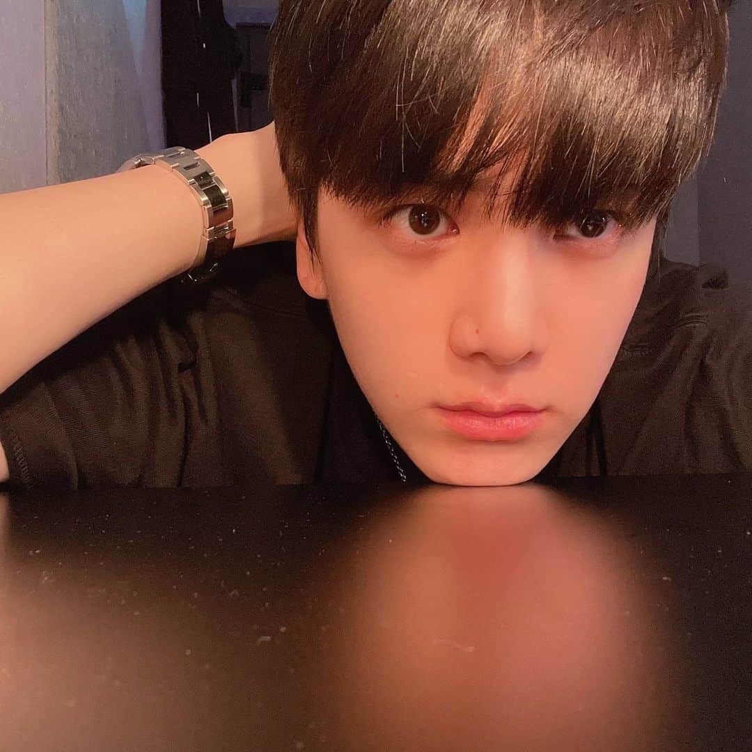 ヨンフンのインスタグラム：「(영훈) 😉 #THEBOYZ #더보이즈 #YOUNGHOON #영훈」