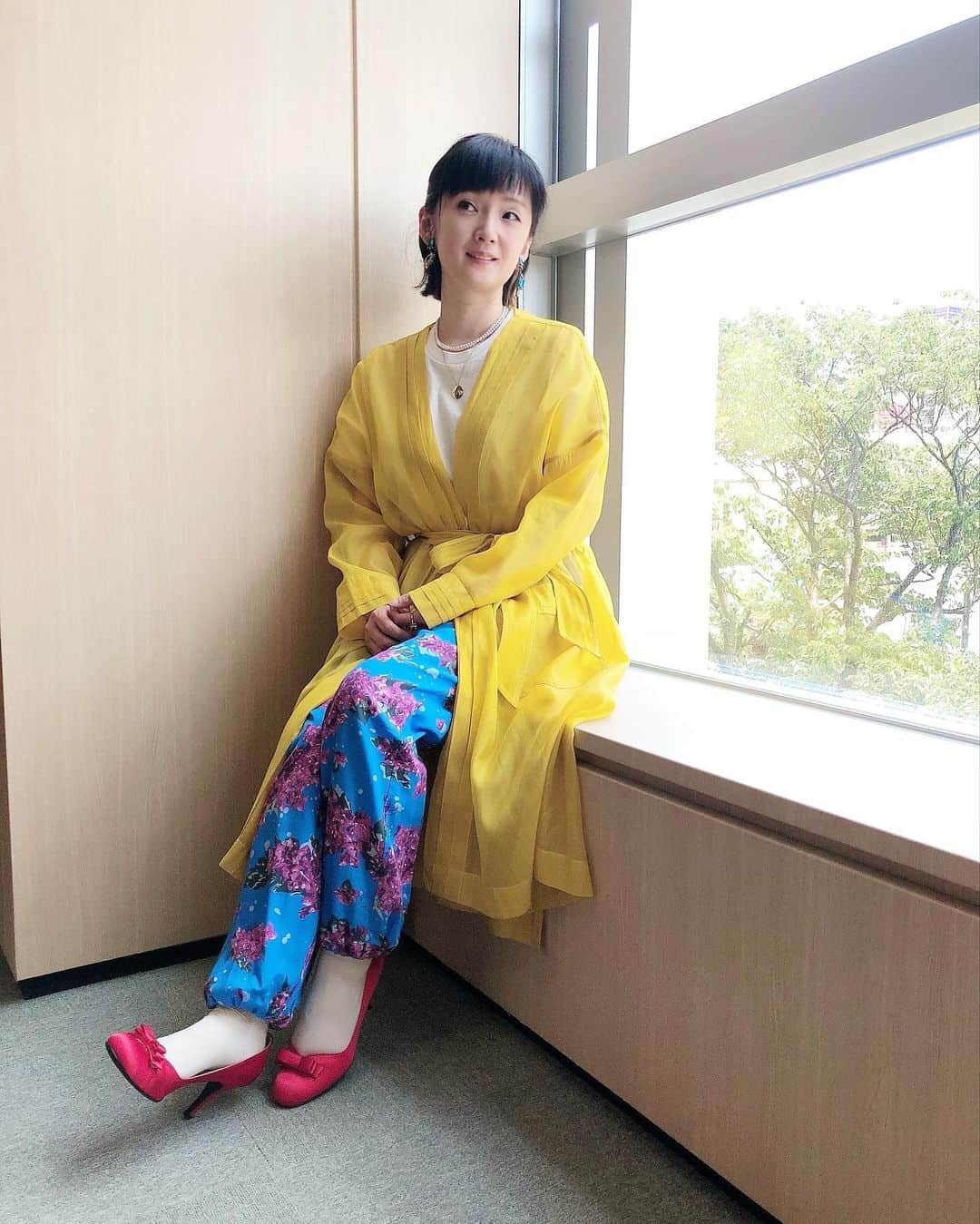 千秋さんのインスタグラム写真 - (千秋Instagram)「綺麗な色の服を着がち  #ノンストップ #フジテレビ #生放送」6月18日 19時04分 - chiaki77777