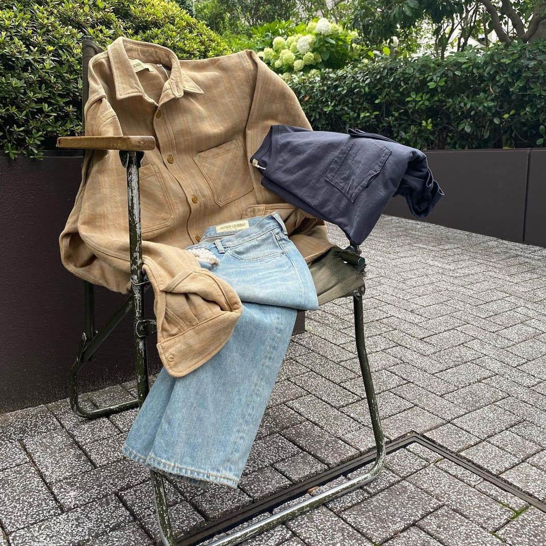FREAK'S STORE渋谷さんのインスタグラム写真 - (FREAK'S STORE渋谷Instagram)「[Men's]  @ystrdystmrrw  " ystrdystmrrw "  P SHIRT FLN CK No:101-617-0001-0 size: M,L ¥28,600 (in tax) →¥22,880（in tax）  5P JNS DP AGD13oz No.141-617-0001-0 Size：30,32,34 ¥28,600（in tax） →¥22,880（in tax）  BAGGY T CTN24 No:127-617-0001-0 size: S,M,L ¥11,000 (in tax) →¥7,700（in tax）  ※店舗通販は、お電話にて承っております。 ぜひご利用くださいませ。 ※遠方の方、ご来店が難しいお客様にもお買い物を楽しんでいただけるよう、リモートショッピングも承っております。 詳しくは当店までお問い合わせくださいませ。  #freaksstore  #freaksstore21ss  #freaksstore_shibuya  #ystrdystmrrw」6月18日 20時15分 - freaksstore_shibuya