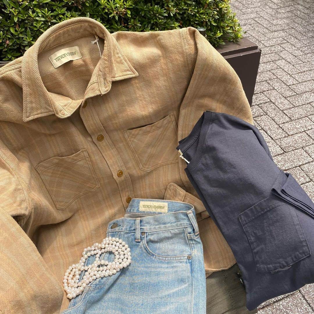 FREAK'S STORE渋谷さんのインスタグラム写真 - (FREAK'S STORE渋谷Instagram)「[Men's]  @ystrdystmrrw  " ystrdystmrrw "  P SHIRT FLN CK No:101-617-0001-0 size: M,L ¥28,600 (in tax) →¥22,880（in tax）  5P JNS DP AGD13oz No.141-617-0001-0 Size：30,32,34 ¥28,600（in tax） →¥22,880（in tax）  BAGGY T CTN24 No:127-617-0001-0 size: S,M,L ¥11,000 (in tax) →¥7,700（in tax）  ※店舗通販は、お電話にて承っております。 ぜひご利用くださいませ。 ※遠方の方、ご来店が難しいお客様にもお買い物を楽しんでいただけるよう、リモートショッピングも承っております。 詳しくは当店までお問い合わせくださいませ。  #freaksstore  #freaksstore21ss  #freaksstore_shibuya  #ystrdystmrrw」6月18日 20時15分 - freaksstore_shibuya