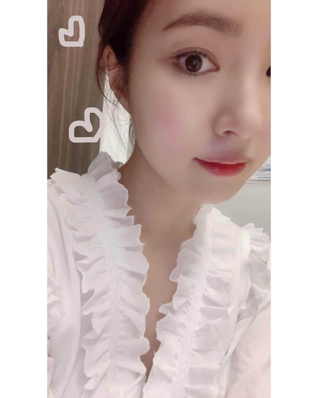 シン・セギョンのインスタグラム：「🤍」