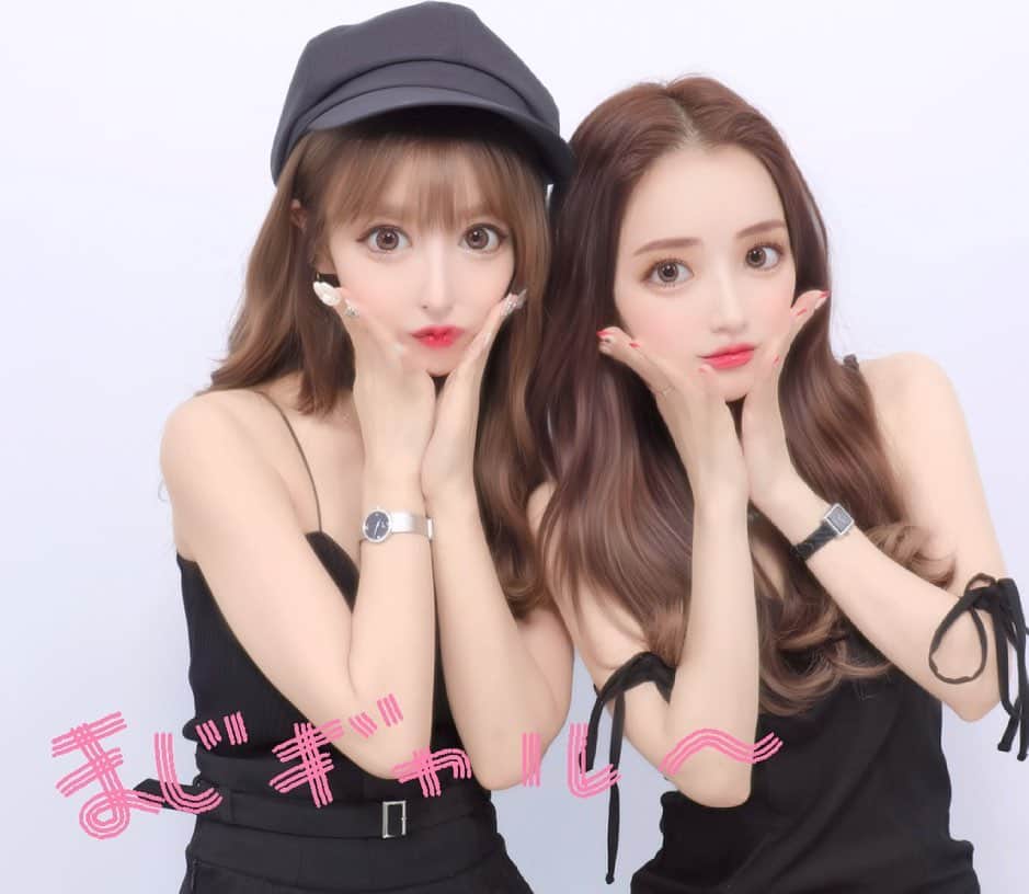 南りほのインスタグラム：「あかりほ👯‍♀️❤️‍🔥 @riuakari  いつも可愛いなぁ〜🥺❤️‍🔥プリ機見てはしゃいでくれた😂 ちゅっしよっ🤣💋」