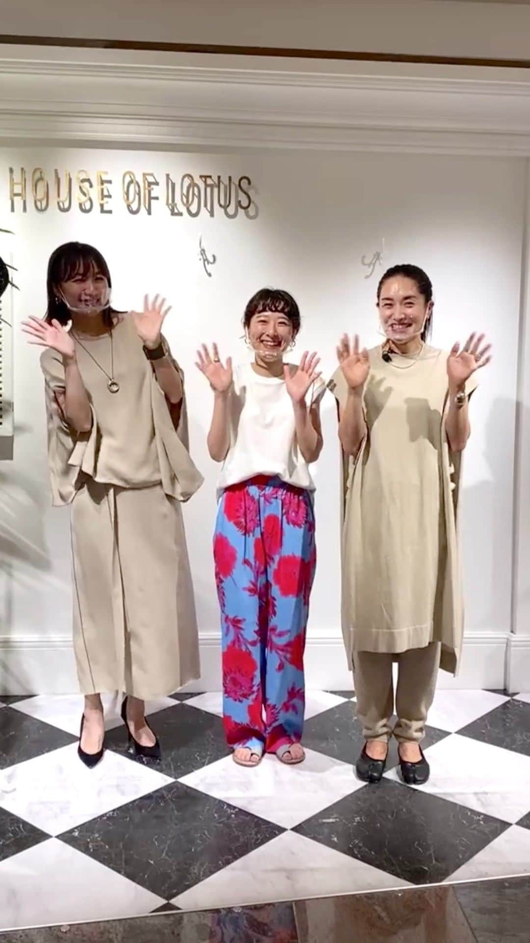亀恭子のインスタグラム：「@houseoflotus_official」