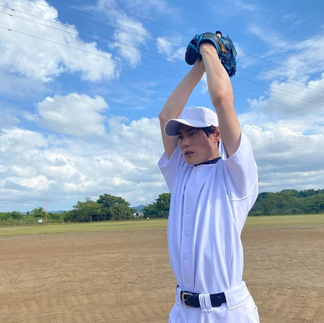 上重聡さんのインスタグラム写真 - (上重聡Instagram)「久々に投げてきました🥎 本日夜11時30分放送「有吉反省会」で 去年までヤクルトスワローズに在籍していました田代将太郎選手と対戦！ 果たして勝負の結果は！？  #1週間経ちましたが未だ体全体筋肉痛 #41歳、およそ5年の休み肩 #やっぱりピッチャーが好き #野球最高」6月19日 13時29分 - satoshi18kamishige