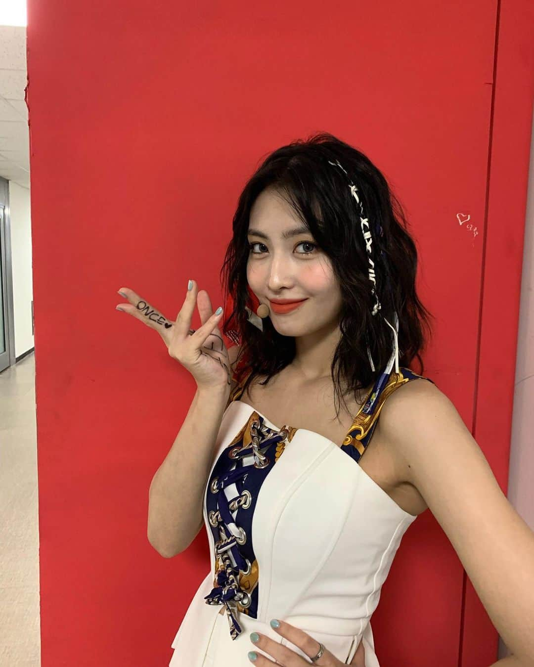 モモさんのインスタグラム写真 - (モモInstagram)「it writes: ONCE, I miss you ♡ -  #MOMO #트와이스 #모모 #平井もも #もも #TWICE」6月19日 16時01分 - momojype