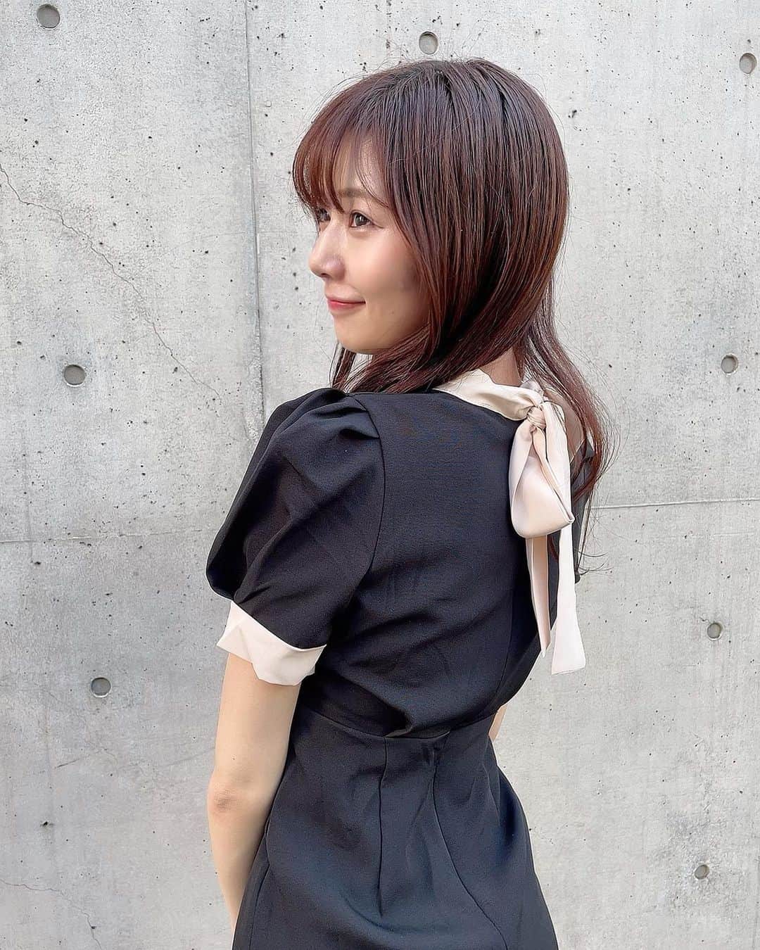 杉浦みずきのインスタグラム：「. 後ろリボン🎀 最近睡眠不足すぎたから 昨日と今日で合計21時間半寝た ねすぎ！ ねだめちゃんです ・ ・ #ootd #私服 #ワンピース」