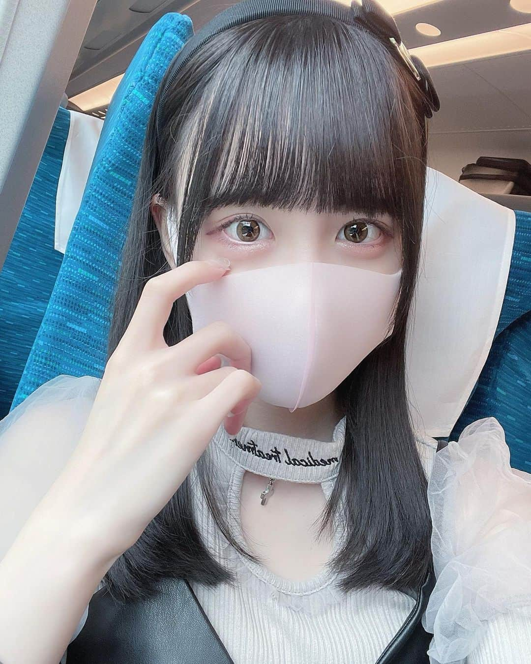 真城里帆さんのインスタグラム写真 - (真城里帆Instagram)「頑張って生きようね。今日も生きてるだけでえらい。」6月19日 20時11分 - riho_nonfic