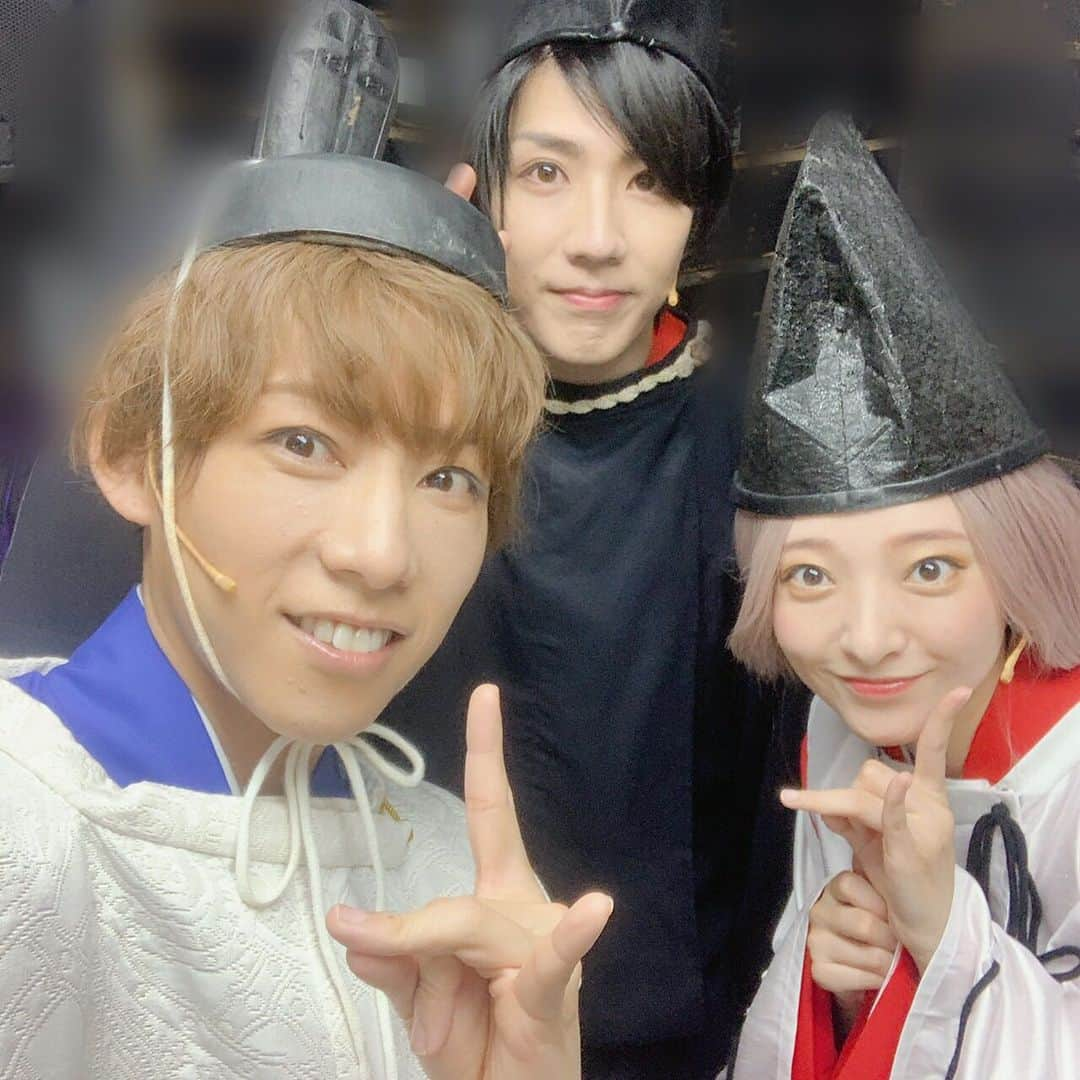 藤岡沙也香さんのインスタグラム写真 - (藤岡沙也香Instagram)「こんばんは。 舞台　#あやかし緋扇  2回公演ありがとうございました🌸 明日も2回公演、宜しくお願い致します。 箔晴、嶺羽様と。」6月19日 20時28分 - sayaka.himeka