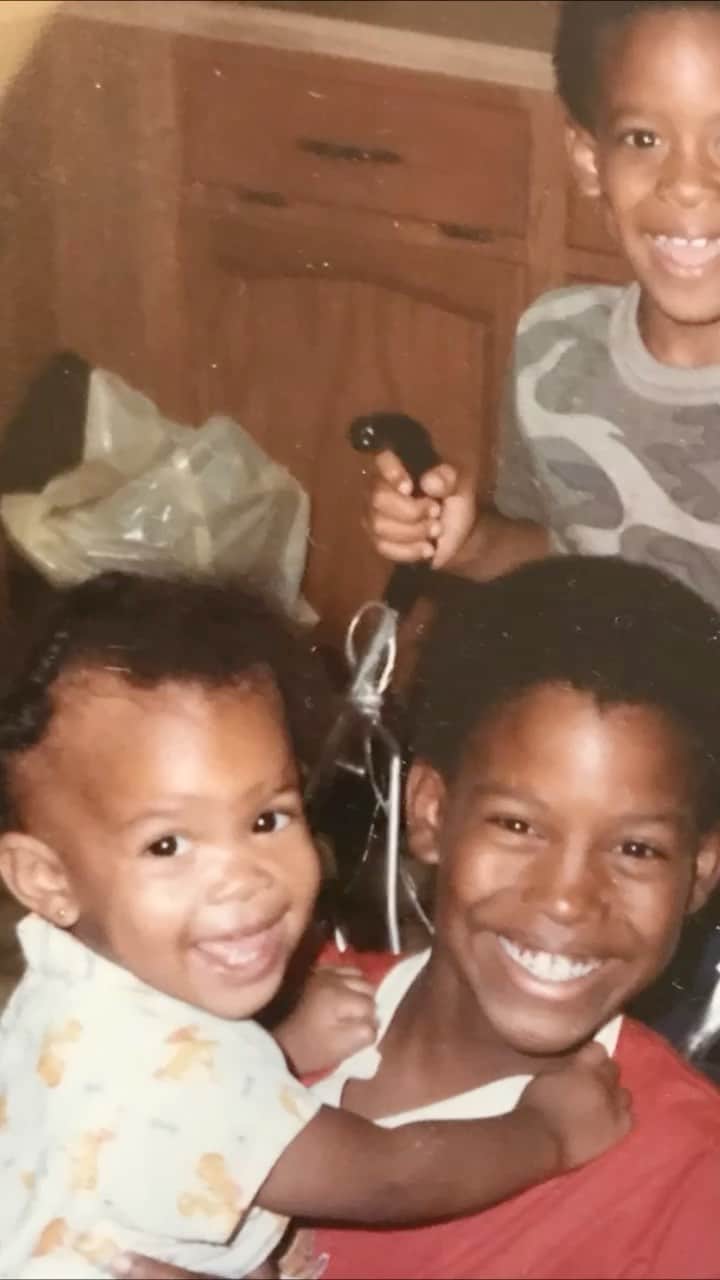 Club Monacoのインスタグラム：「In recognition and celebration of Juneteenth, @marjon_carlos shares with us her memories of growing up honoring Juneteenth in Dallas, Texas in an audio essay retrospective.」