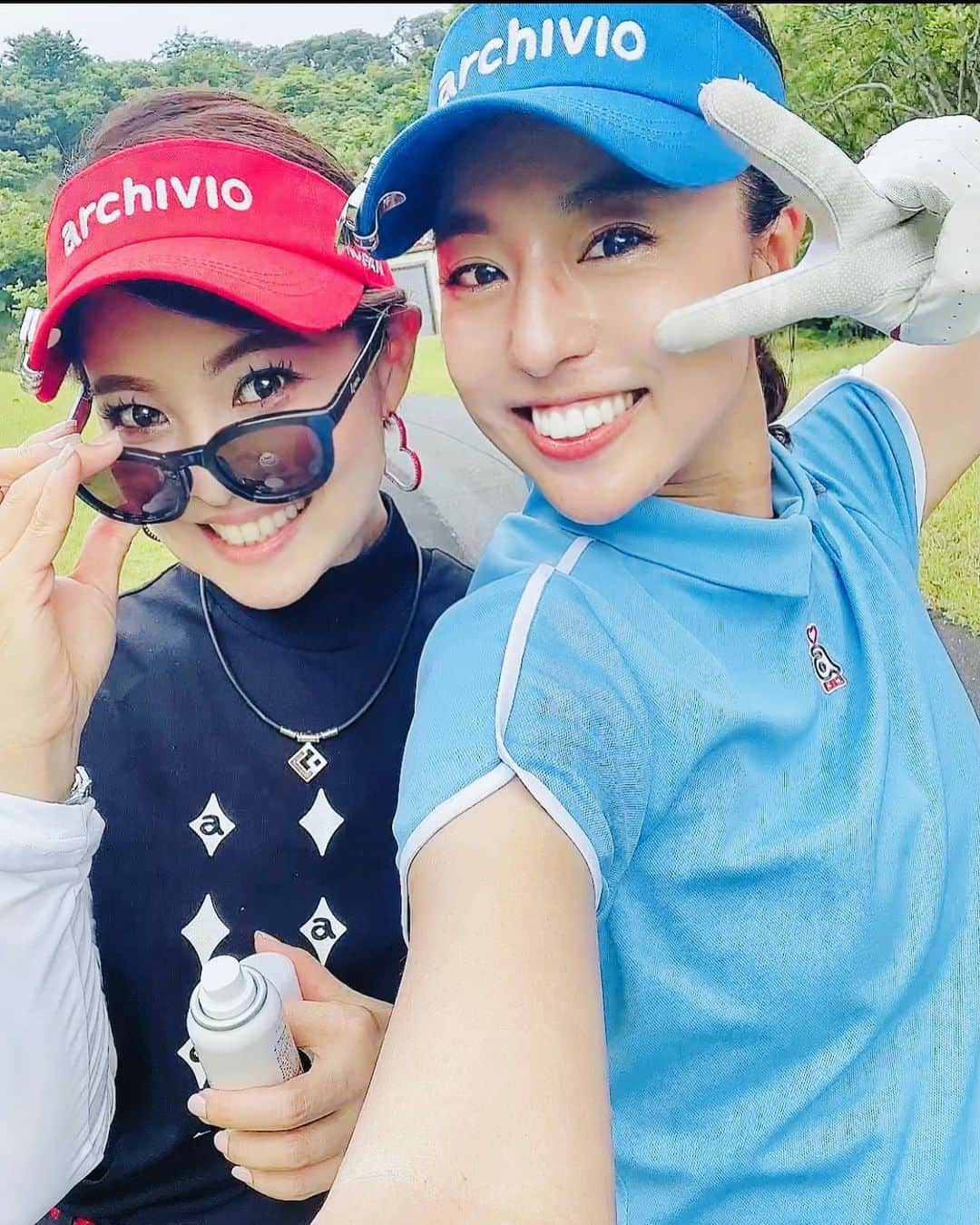 吉田玲奈さんのインスタグラム写真 - (吉田玲奈Instagram)「❤️⛳️💙 可愛子ちゃんとのゴルフは私だって楽しい♬  そゆとこオヤジなのかも⁉️😜  ふたりでアルチビオコーデ✨ #まいまいとゴルフ #ずっと喋ってる #かわいい💕  #関西人です  #アルチビオコーデ  #ゴルフ好き #ゴルキチ #ごるふ女子  #golf #golfwear  #golfstagram  #archivio #eyevol  #eyevoltokyostore  #ゴルフ女子  #ゴルフ大人女子 #ごるふ女子  #reinagolf」6月20日 15時29分 - reina.yoshida.ciel.1218