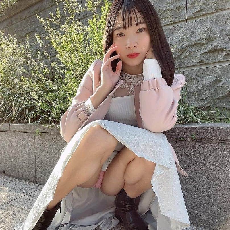 アジアンモデルのインスタグラム：「📸 Md: @rika.aisawa 🔻Rate my asian collection🔻  🍓 @insta_fruits.png — instagram models gallery!  🎥 @asian_loli.mp4 — asian hot videos!  🍑 @loli.thread — cute and hot lolli!  💃🏻 @asianmodel.place — asian models community!  🎀 @xiao_garden — admin page 🎀」