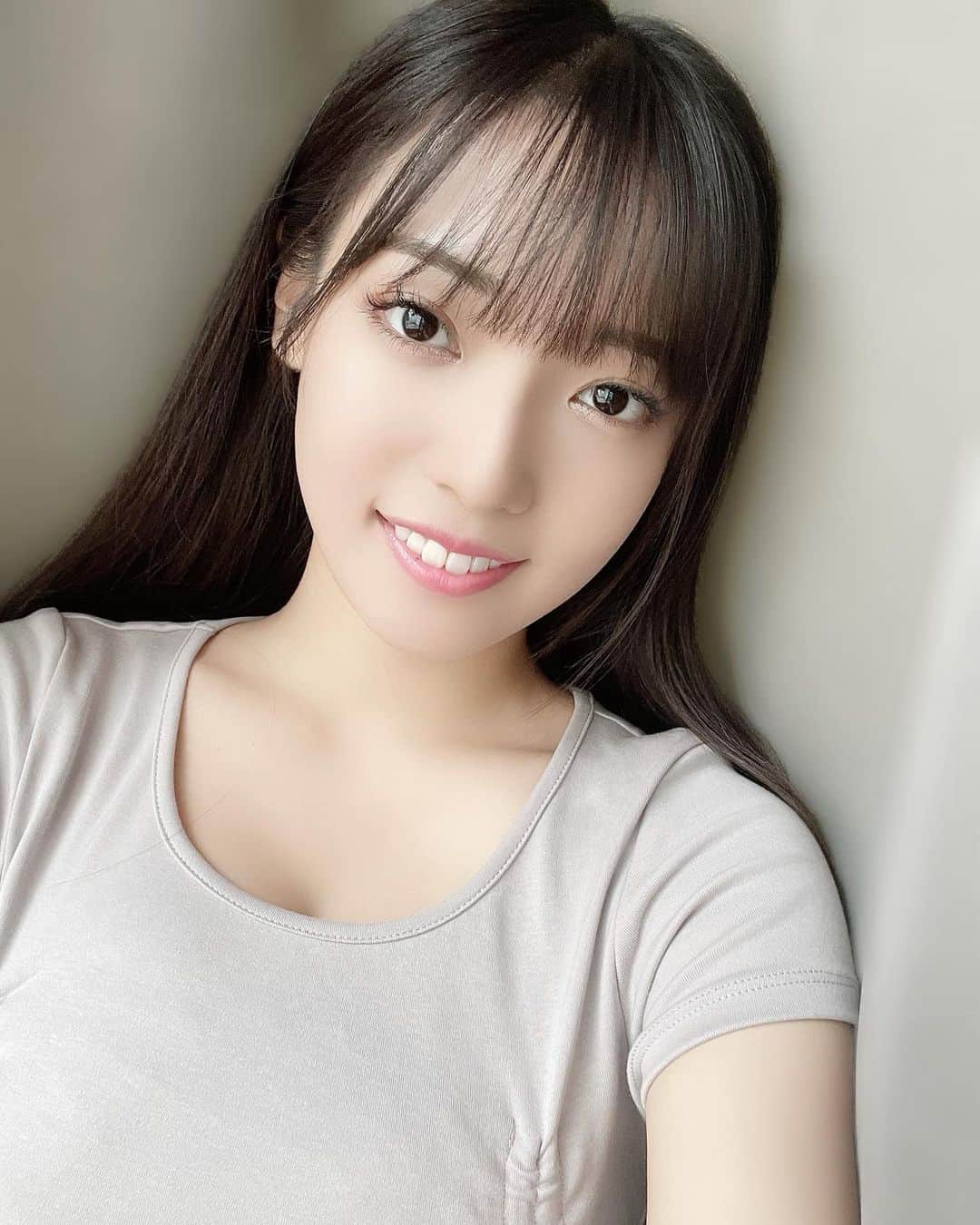 桜田愛音のインスタグラム：「今日はWHIP撮影会に来てくれてありがとうございました💫  プール撮影会で見つけてくれた方や昨日ぶりの方とか来てくれて、やっぱり頻繁に会えるのは嬉しいなって思った🥰💭 今日も沢山話せて楽しかったー！ありがとう！！  次の個撮は26日！！予約はTwitterかHPで！！待ってます(*´꒳`*)♡ ・ ・ ・ ・ ・ ・ ・ twitter→ sakurada_anon ←検索🔍 ・ ・ ・ #桜田愛音　#マグニファイエンタテイメント　#インスタグラビア #グラビア　#水着 #撮影会　#撮影 #撮影モデル #カメラ #メイク #camera #Shooting #makeup #girl  #photooftheday #selfie #tiktok」