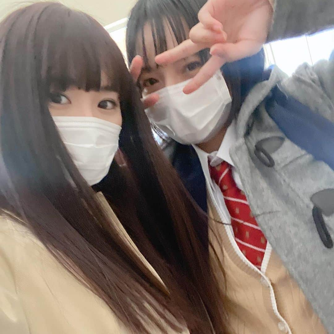 山之内すずさんのインスタグラム写真 - (山之内すずInstagram)「みなさん悪魔とラブソング見てますか！！🙄🙄 おちゃめでかわいいななさん愛ですすごく好きです早くすずと会って！！ ななさんがマリアの世界で友世で居られてしあわせです！」6月20日 23時39分 - suzu____chan