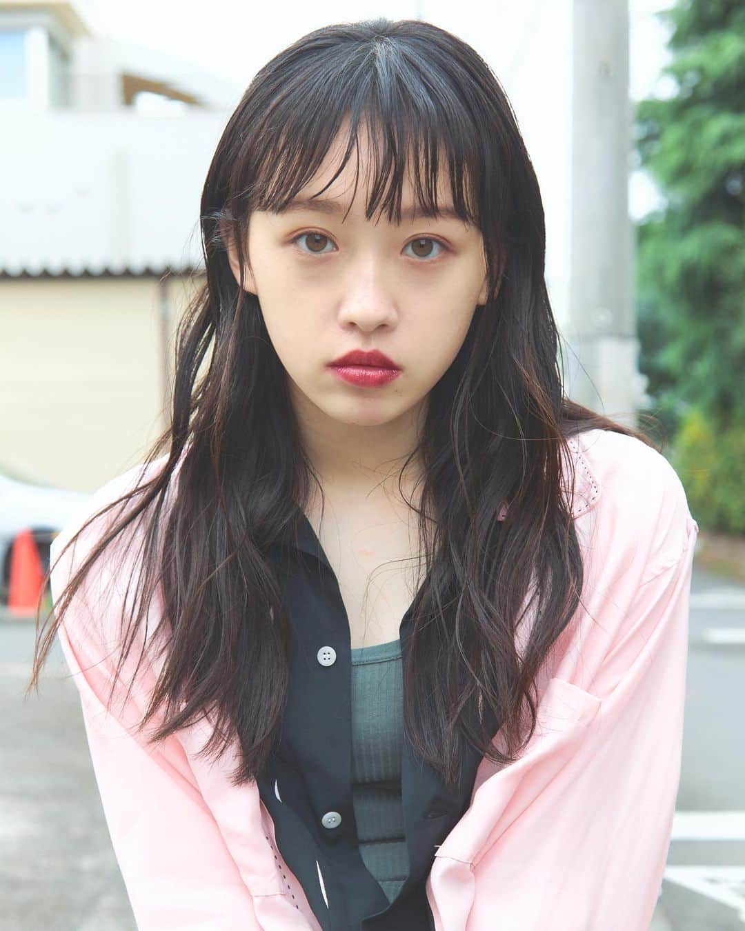 中尾百合音のインスタグラム：「⁡ ⁡ photographer/ @mitsuru.nishimura  stylist/ @chiaki_t_  hair&make-up/ @___sakano___」