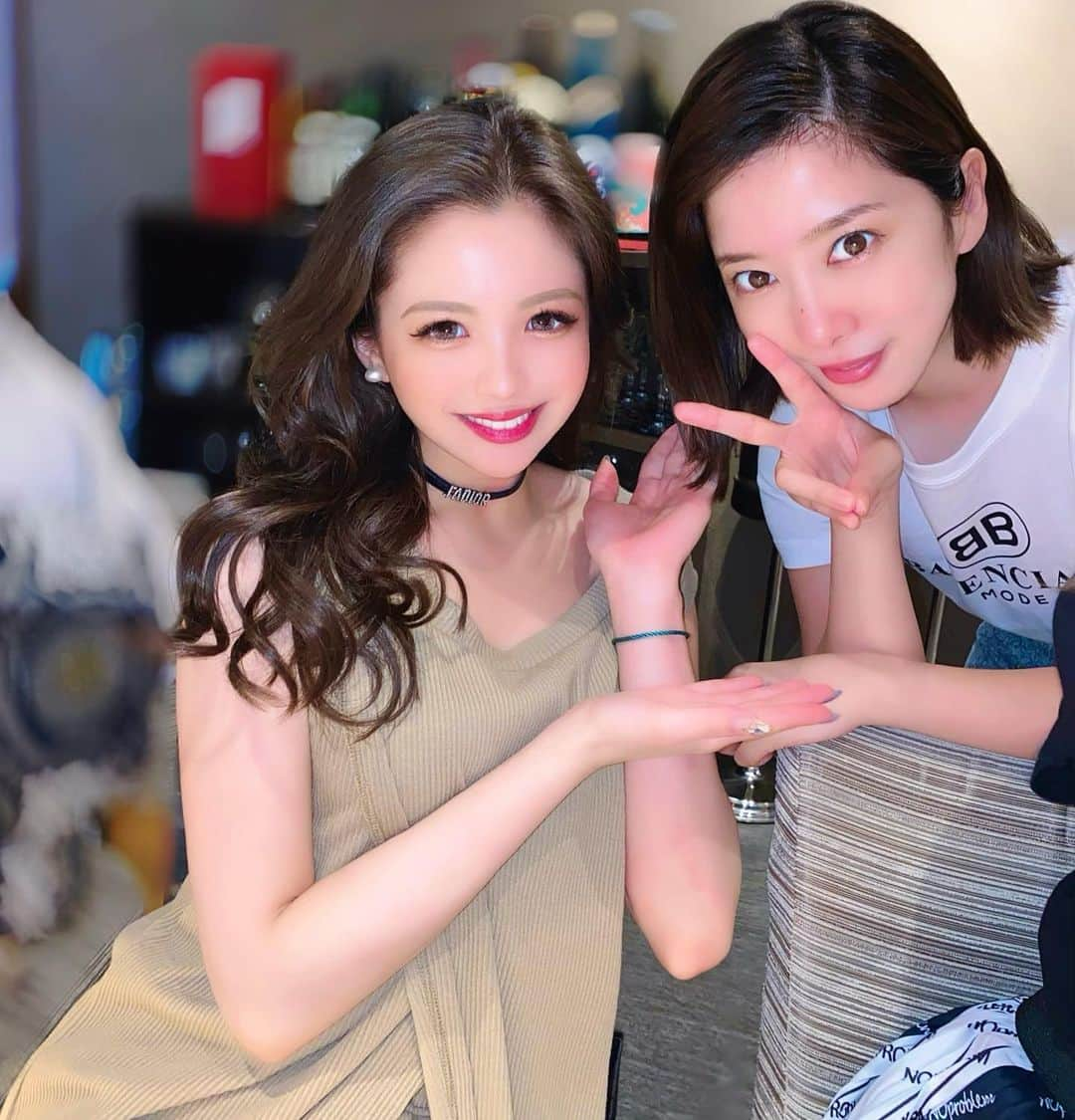 じゅりあんぬさんのインスタグラム写真 - (じゅりあんぬInstagram)「鮨エンリケ行った時の🍣✨ 小川えりさんに会えたの🙈  #東京#東京グルメ#グルメ#東京観光  #お出かけ#インスタ映え#銀座グルメ  #銀座#鮨エンリケ#お寿司#和食ご飯  #女子旅#キャバ嬢の休日#ハーフ女子  #foodstagram#gourmet#tokyogourmet  #ginza#sushi#likeforlikes#follow#cute  #asianmakeup#blackhairstyles#fashion」6月21日 12時44分 - juuurrriiiaaa