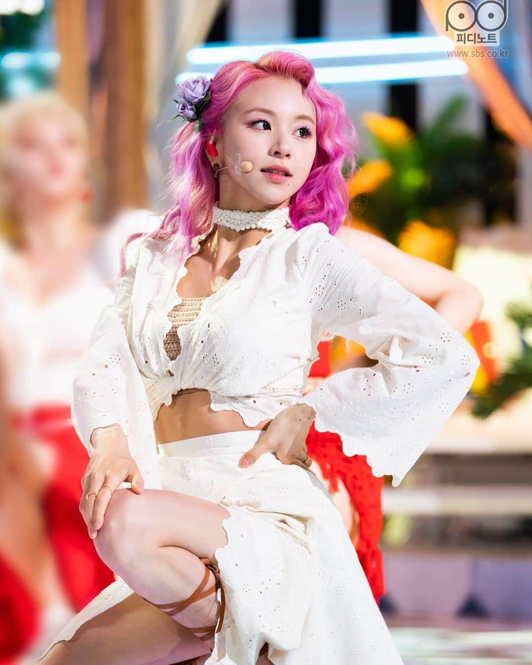 チェヨンのインスタグラム：「210613 inkigayo pd’s note #chaeyoung #채영 #twice #트와이스 #prettyrapstarchaeyoung」