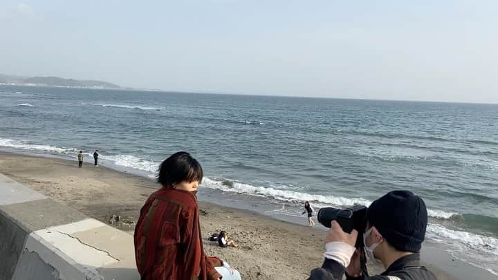 Negiccoのインスタグラム：「Megu「太陽と星の狭間で」CD＋フォトブック の撮影風景。  続きは、『Negicco House』の ネギネギ動画ページでご覧いただけます。  #Negicco #Megu」