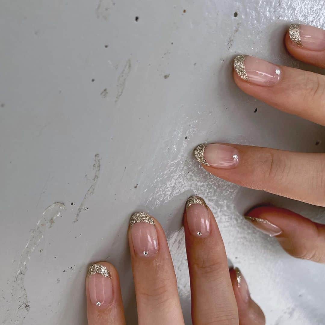 加藤愛里クリスティーナのインスタグラム：「New💅 夏らしくシルバーラメ❤️」