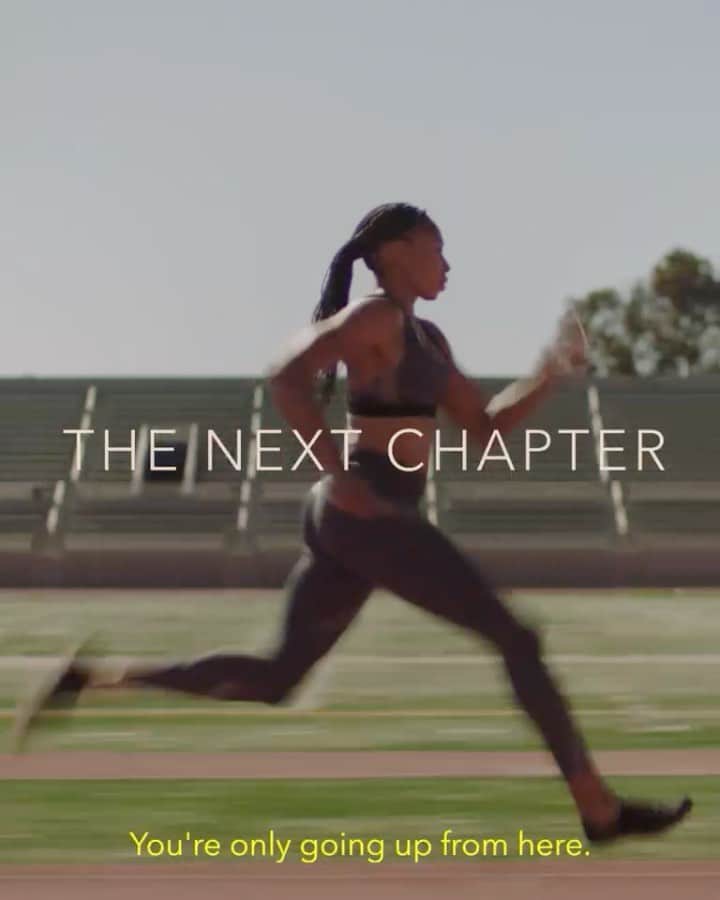 アリソン・フェリックスのインスタグラム：「We’re only going up from here.⁣ ⁣ ⁣ Look at Cammy and Mama Felix with the acting skills. You can shop my collab with @athleta now!⁣ #athleta #powerofshe #athletaxallyson」