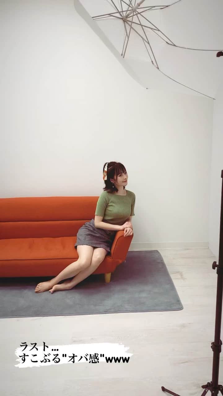 さくまみおのインスタグラム：「気を抜くと溢れ出るオバ。 今後モデルさんという職業の方にあったら無言でマッサージしてあげたいと思いました。  #美ボディ研究部#部長 #慣れないポージング頑張るの巻 #足は写ってない言われ油断してたらなんか足くにゃくにゃw #ポージングって難しい」