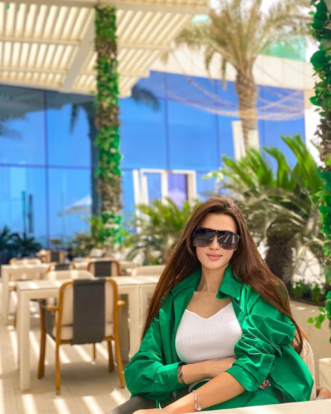 サビーナ・アルシンベコバさんのインスタグラム写真 - (サビーナ・アルシンベコバInstagram)「One of the best experience in Dubai ☀️ Amazing views, friendly staff and great mood. Collect moments, not things 💚  #mashaallah #S20 #enjoy #life」6月22日 20時21分 - altynbekova_20