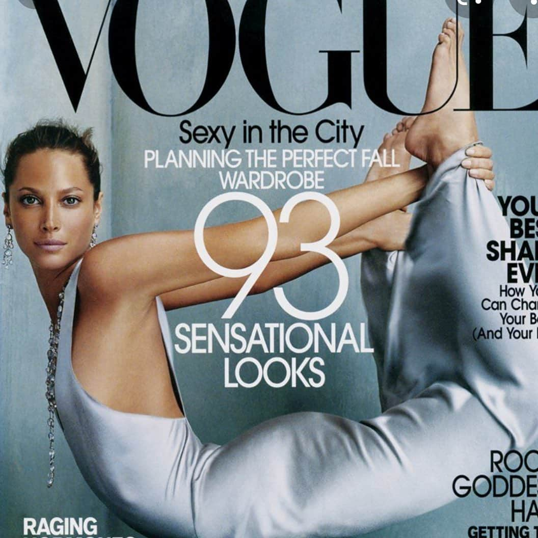 クリスティー・ターリントンのインスタグラム：「Happy #worldyogaday from 2002! This is my favorite @voguemagazine cover by far. This photo and story in the magazine promoting my book, “Living Yoga:Creating a life Practice,” (Hyperion 2002) was a true turning point for me. After graduating from @nyugallatin and in the midst of starting two businesses, Sundari and Nuala, fulfilling this goal was quite a feat. I am forever grateful for the support throughout and the opportunity to shine a light on a practice that continues to guide, protect and allow me to serve. #seva #yoga 📷 @stevenkleinstudio @tonnegood @gucciwestman & @hairbyorlandopita」