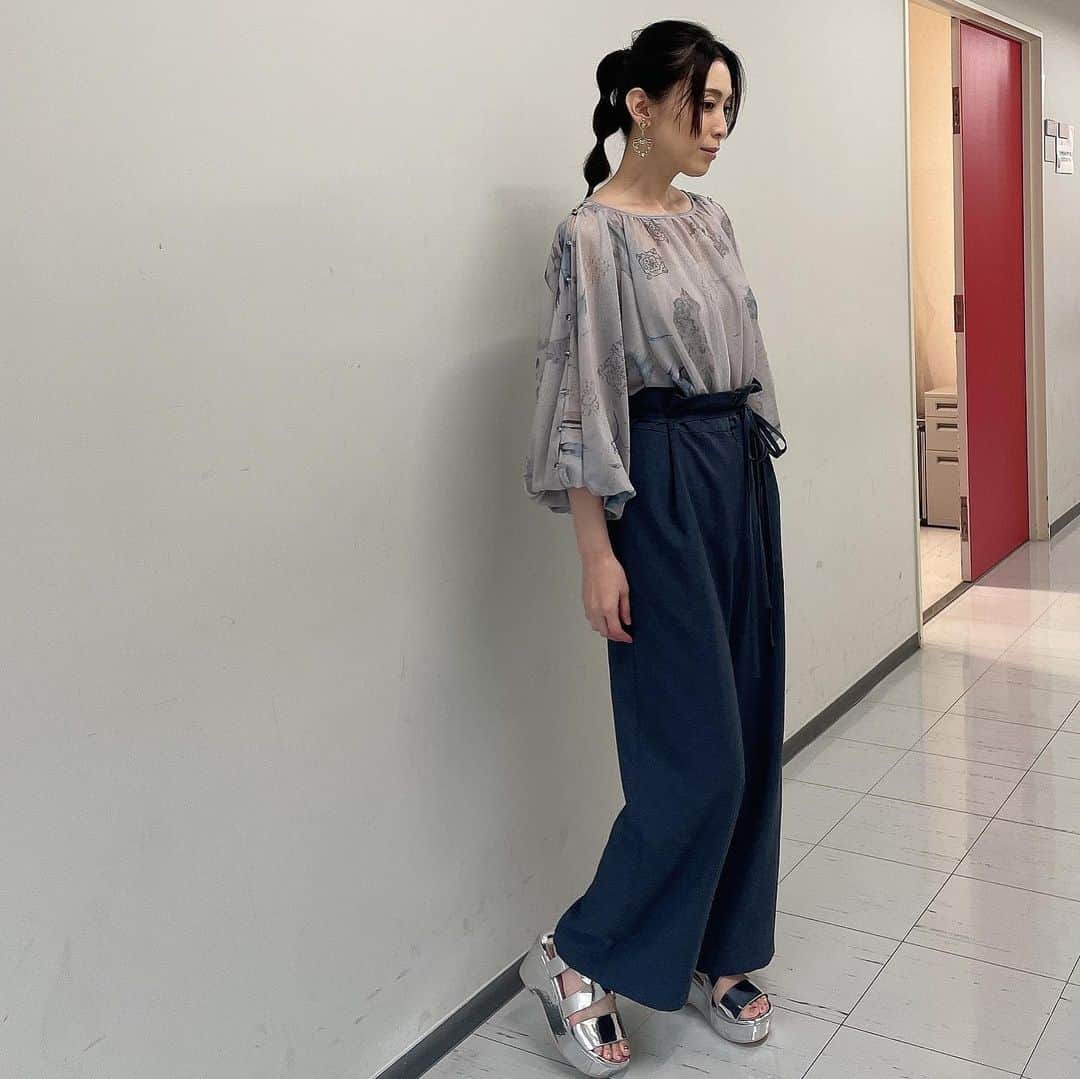 雛形あきこさんのインスタグラム写真 - (雛形あきこInstagram)「お洋服とアクセサリー #nagisa_tokyo」6月22日 16時39分 - akiko_hinagata