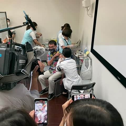 河野太郎のインスタグラム：「Vaccinated.」