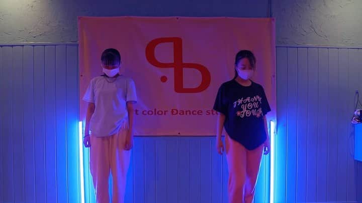 HARUのインスタグラム：「@__nobu_aki_02__ さんlesson🥵♥️ ・ w / @mahirohimawari ちゃん💕 ・ みんなやばくて踊るのも楽しいけど見るのも楽しすぎる😳 みんな個性爆発で全力で高めあいが凄くて勉強なる🥺🥺」