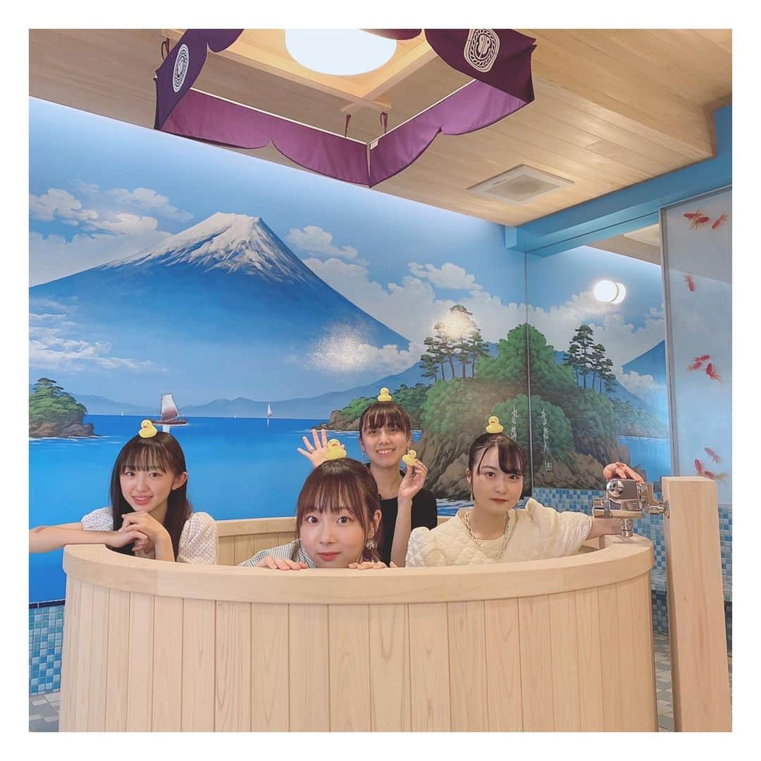 ももかさんのインスタグラム写真 - (ももかInstagram)「女子会🌸 このメンツ最高すぎた🥲 ・ ・ この仲だと最年少 ・ ・ おねえたまたちだいすき😎 #過去pic  #楽しすぎた #またやりたい #女子会 #お茶会 #映え #みんな優しい #みんな大好き #jc #jk #uuum #uuum女子」6月22日 23時04分 - momoka_ch