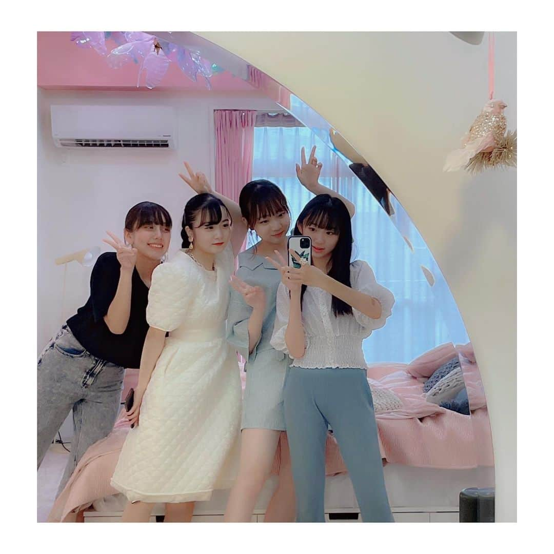 ももかさんのインスタグラム写真 - (ももかInstagram)「女子会🌸 このメンツ最高すぎた🥲 ・ ・ この仲だと最年少 ・ ・ おねえたまたちだいすき😎 #過去pic  #楽しすぎた #またやりたい #女子会 #お茶会 #映え #みんな優しい #みんな大好き #jc #jk #uuum #uuum女子」6月22日 23時04分 - momoka_ch