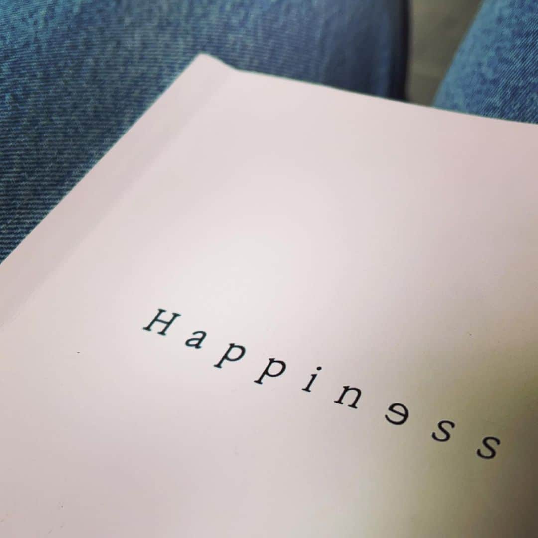 のインスタグラム：「Happiness🙏🏻」