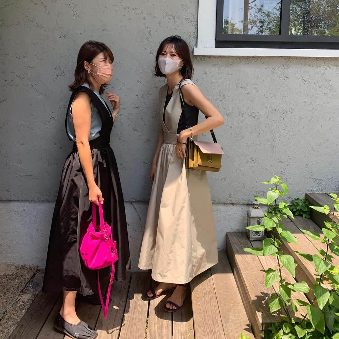 ayu kagawaさんのインスタグラム写真 - (ayu kagawaInstagram)「otona jumper skirt. お友達も着てくれててまさかのお揃いだった本日👻 嬉しいな🥰🥰🥰」6月23日 18時14分 - ayuyunyun