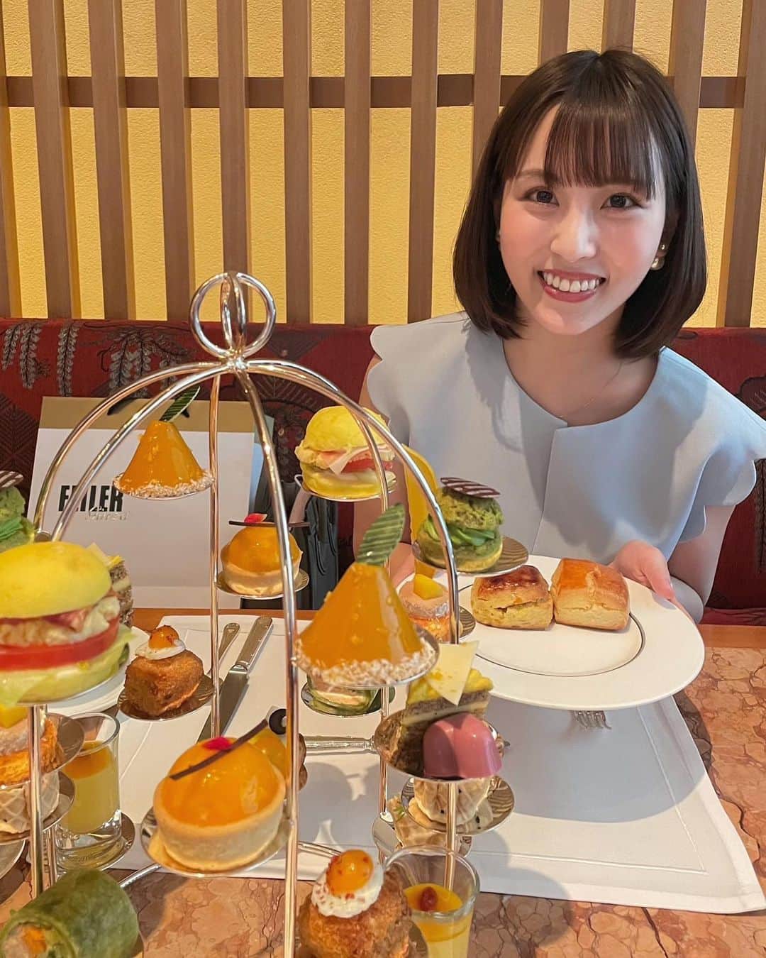 森田真理華さんのインスタグラム写真 - (森田真理華Instagram)「念願の🥭 . 私近年思いっきりマンゴーにハマってしまい 念願のアフタヌーンティーにいきました🕊❤︎ . あーおいしかったー😫❤︎❤︎ もう食べたい！（笑）」6月23日 19時23分 - marika__morita
