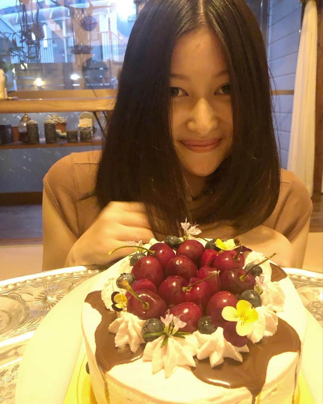 石丸乃晏さんのインスタグラム写真 - (石丸乃晏Instagram)「たくさんの誕生日メッセージ ありがとうございました🍒🤍ଘ(੭*ˊᵕˋ)੭* ੈ♡‧₊˚」6月23日 20時12分 - noan_ishimaru